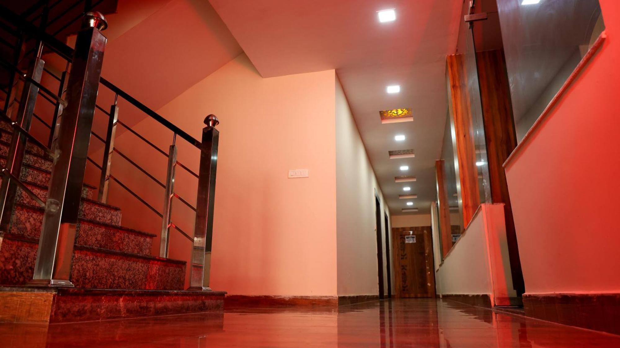 Hotel Blue Pine Haridwar Ngoại thất bức ảnh