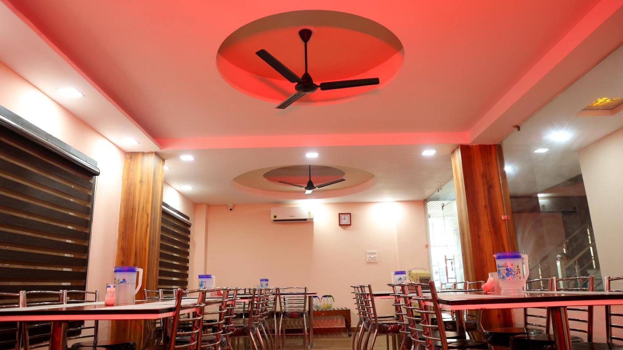 Hotel Blue Pine Haridwar Ngoại thất bức ảnh